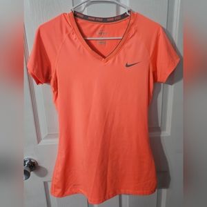 NIKE Pro Dry Fit Shirt Size MEDIUM